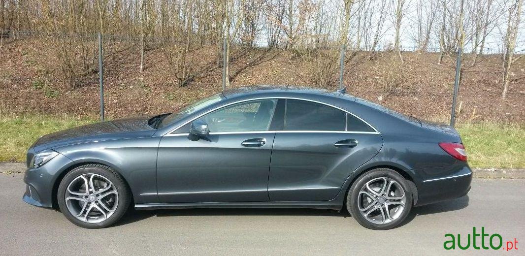 2016' Mercedes-Benz Cls-220 photo #2