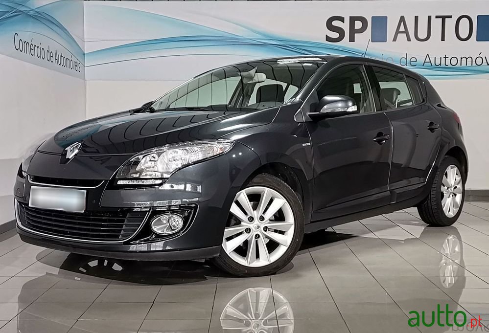2013' Renault Megane 1.6 Dci Bose Edition photo #1