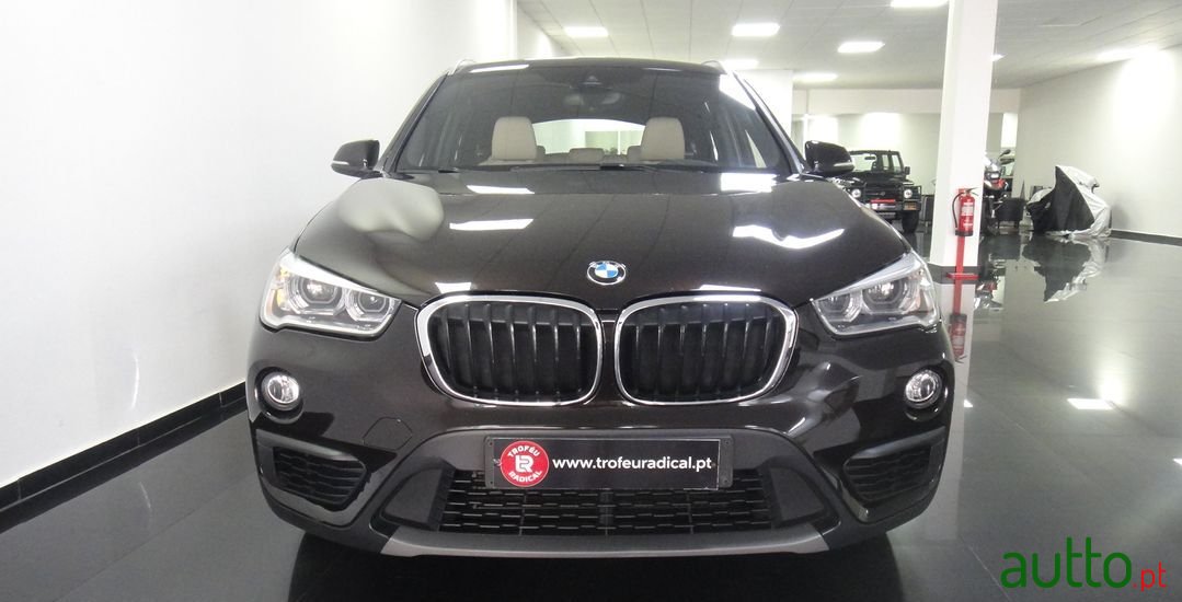 2016' BMW X1 photo #2