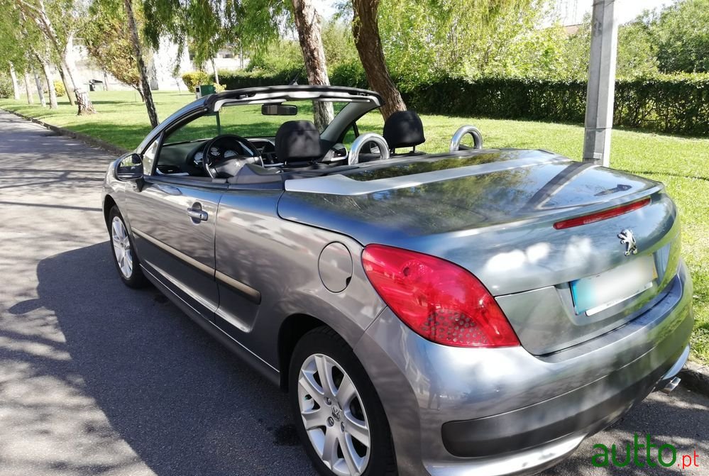 2007' Peugeot 207 1.6 16V photo #5