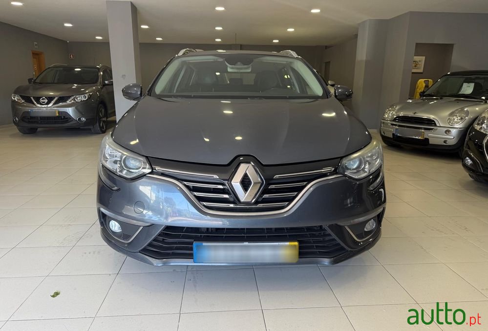 2016' Renault Mégane Sport Tourer photo #3