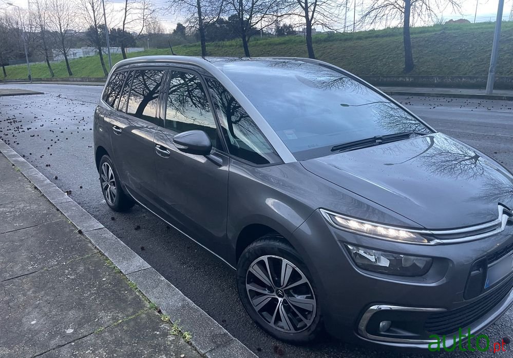 2018' Citroen Grand C4 SpaceTourer photo #3
