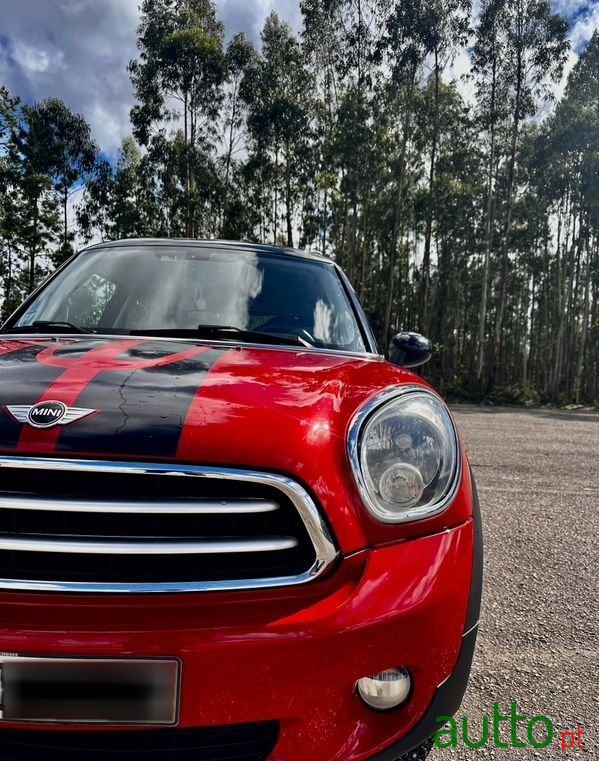 2013' MINI Paceman Cooper D photo #4