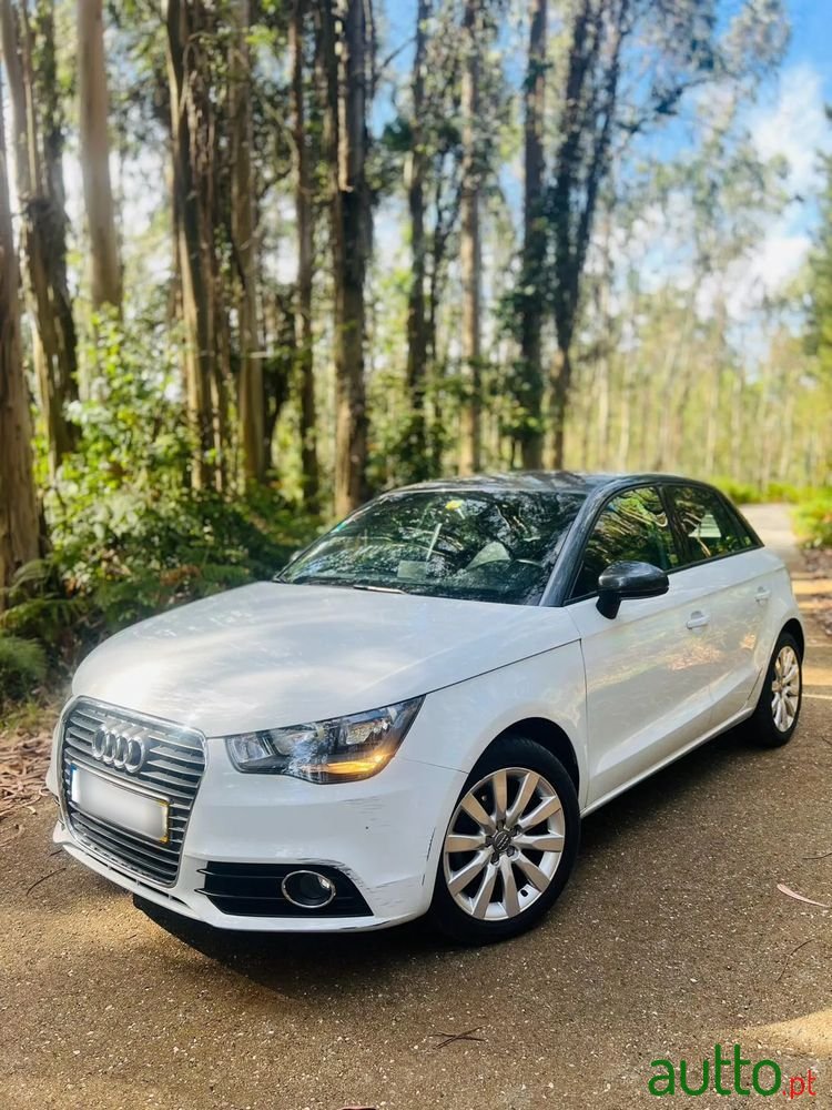 2014' Audi A1 Sportback photo #4