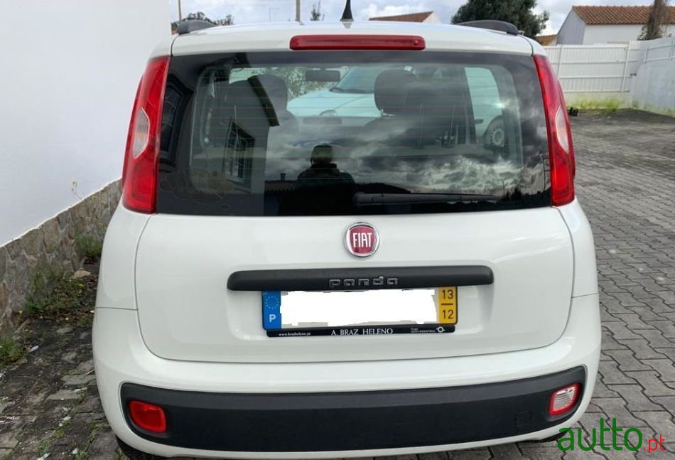 2013' Fiat Panda photo #3