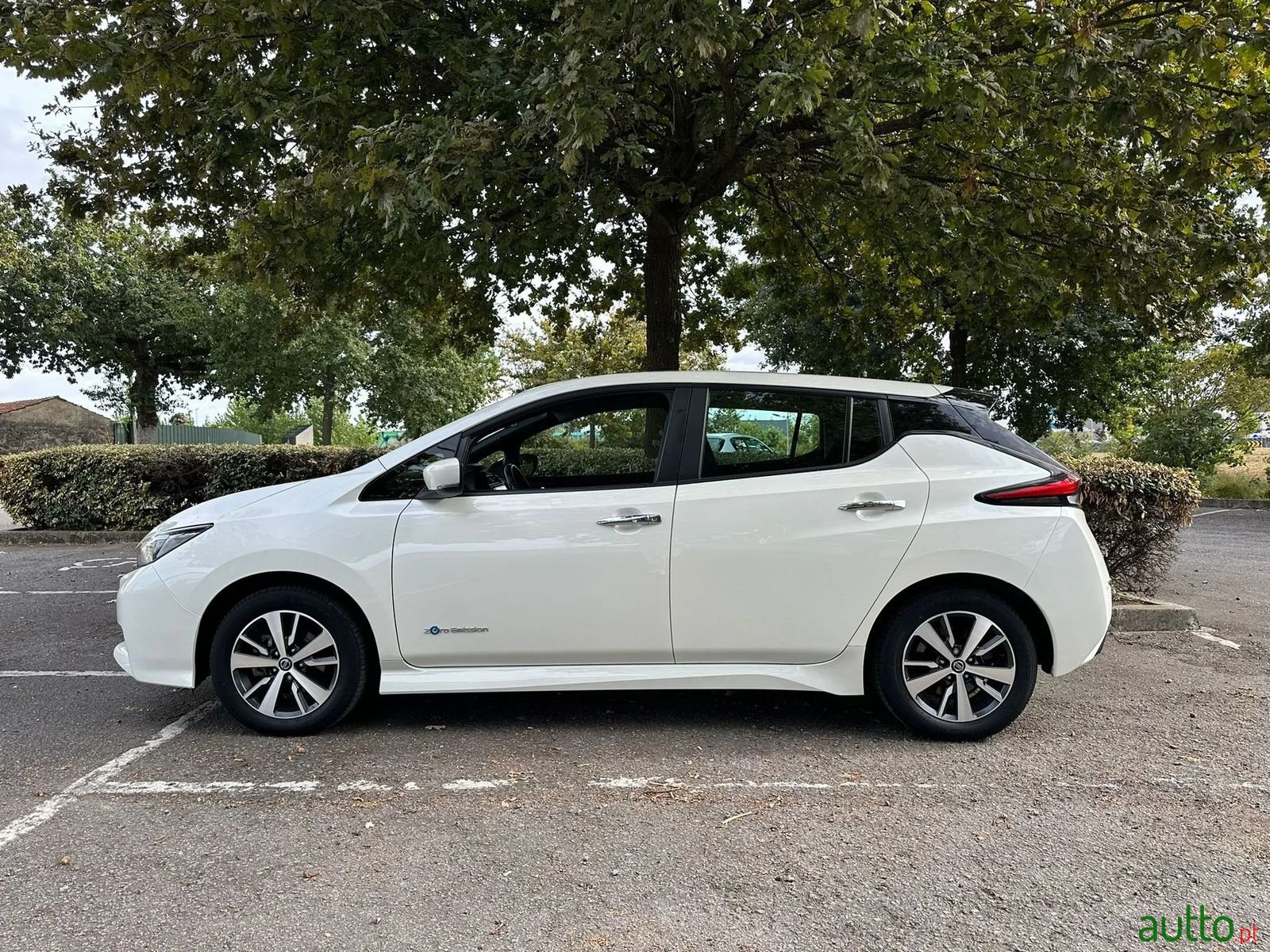 2020' Nissan Leaf photo #4