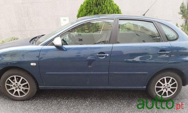 2008' SEAT Ibiza photo #1