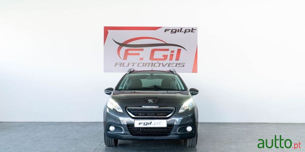 2014' Peugeot 2008 photo #2