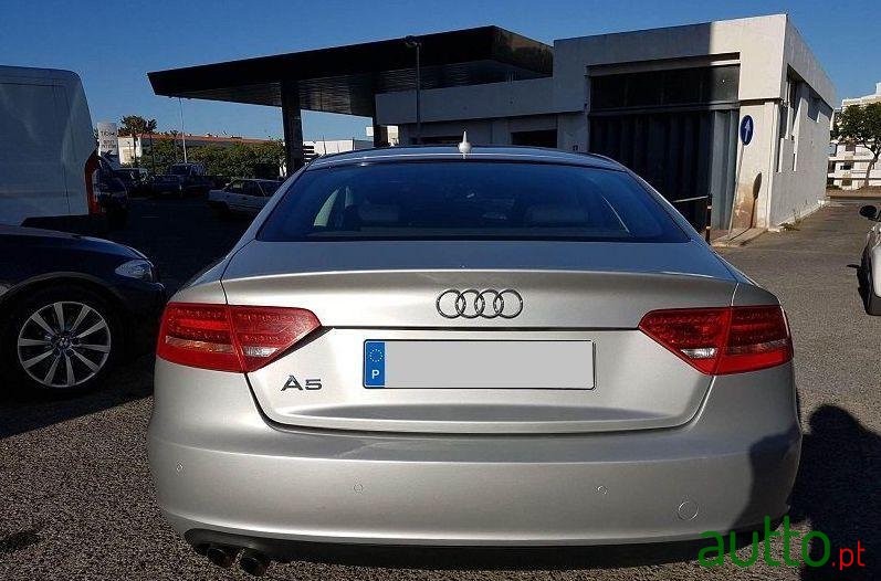 2010' Audi A5 Sportback photo #2