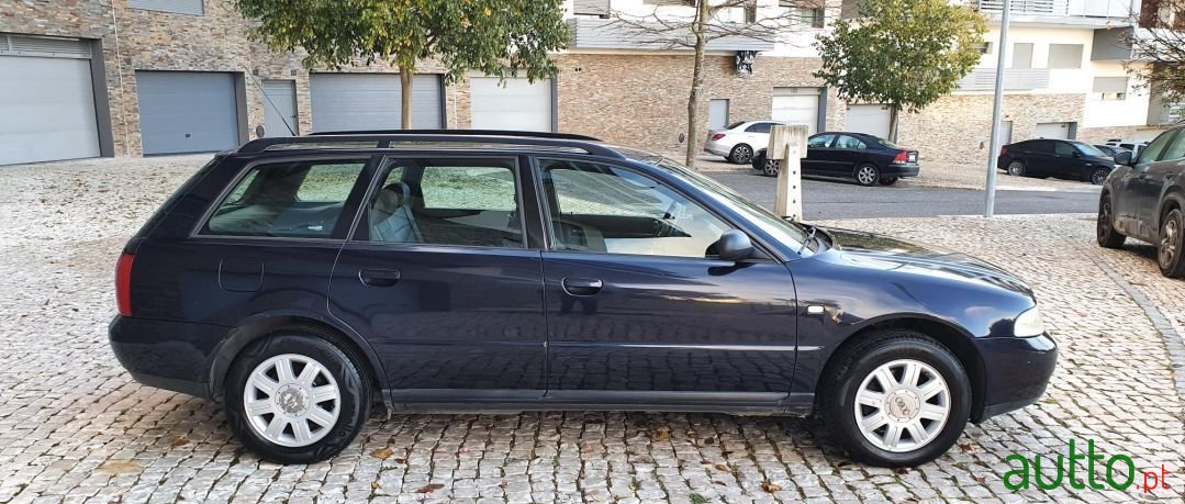 2000' Audi A4 Avant photo #6
