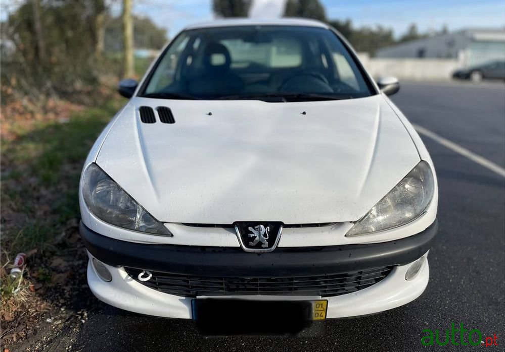 2001' Peugeot 206 2.0 Hdi Xs photo #1