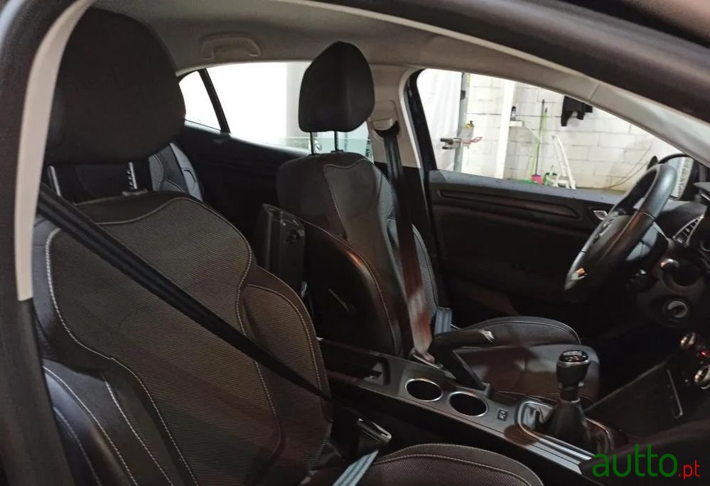 2019' Renault Megane photo #6