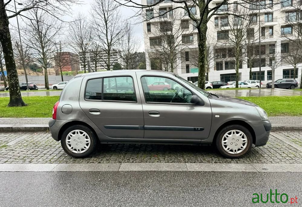 2003' Renault Clio 1.2 Expression photo #4