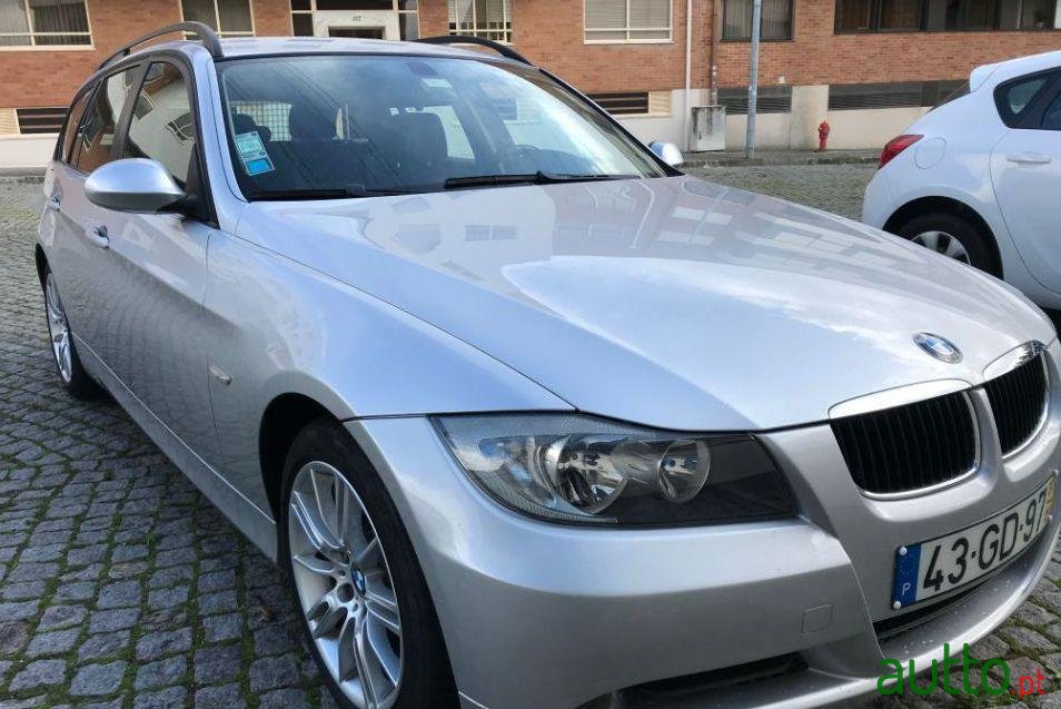 2007' BMW 318 Touring photo #1