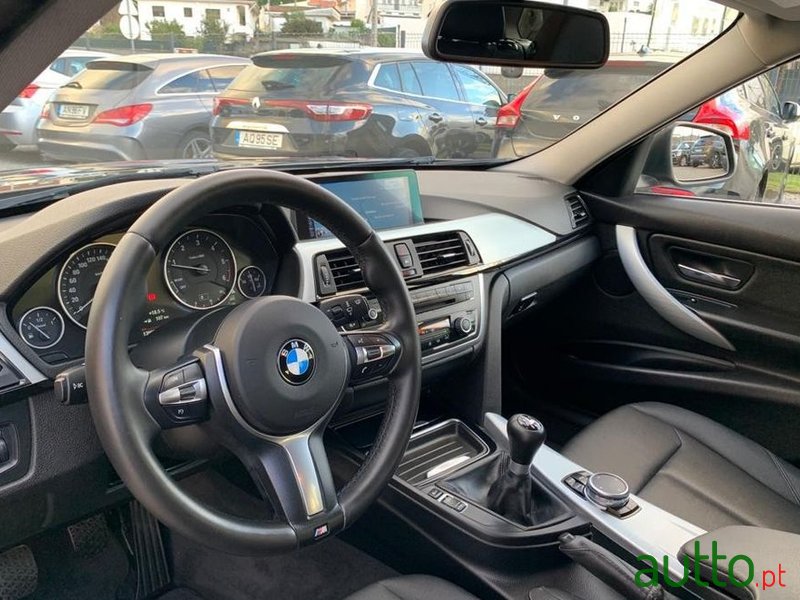 2015' BMW 318 photo #5