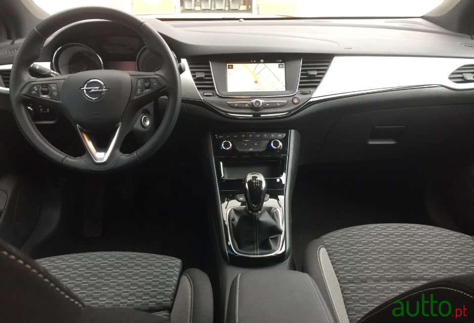 2021' Opel Astra Sports Tourer photo #5