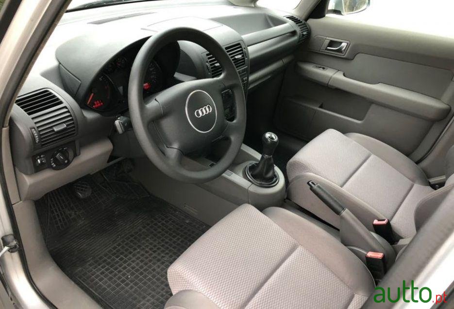 2001' Audi A2 1.4 photo #1
