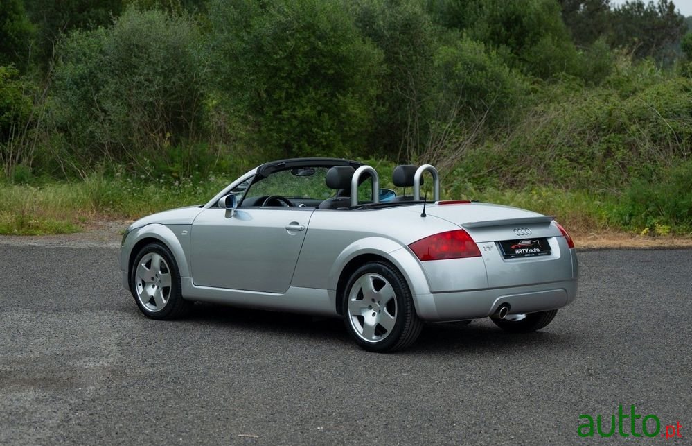 2002' Audi TT Roadster photo #2