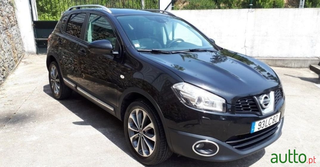 2010' Nissan Qashqai photo #1