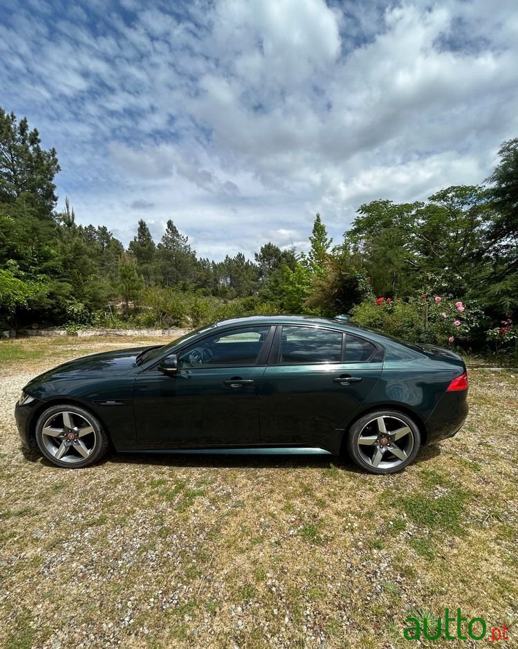 2017' Jaguar XE 20D Aut. R-Sport photo #2