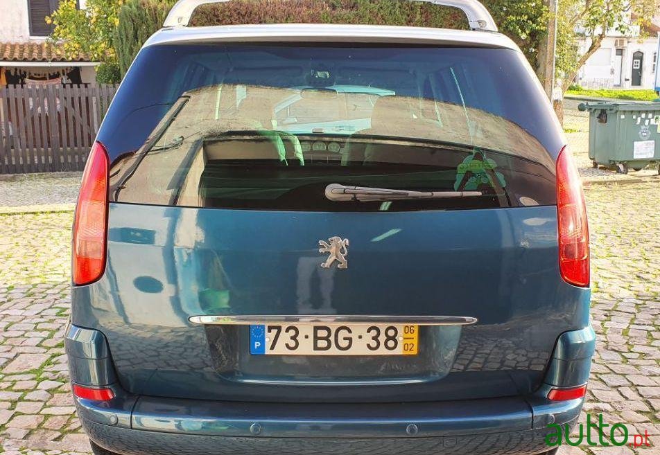 2006' Peugeot 807 photo #2