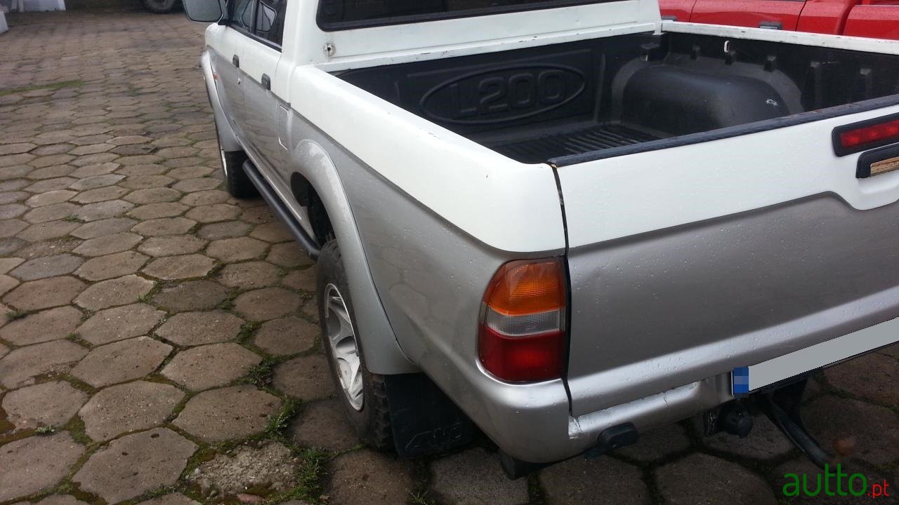 2000' Mitsubishi L 200 photo #4
