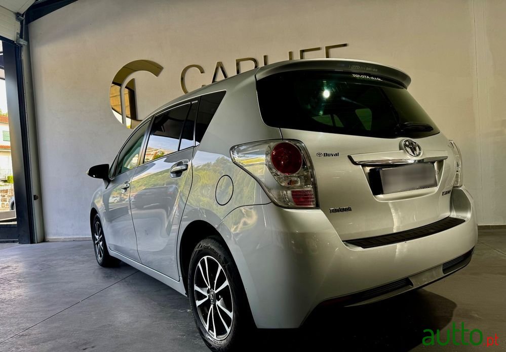 2015' Toyota Verso photo #6