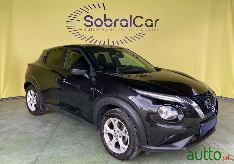 2022' Nissan Juke photo #2