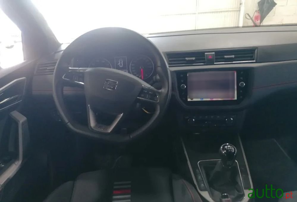 2021' SEAT Arona 1.0 Tsi Fr photo #3