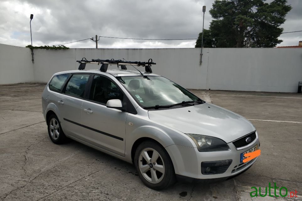 2007' Ford Focus Sw photo #1