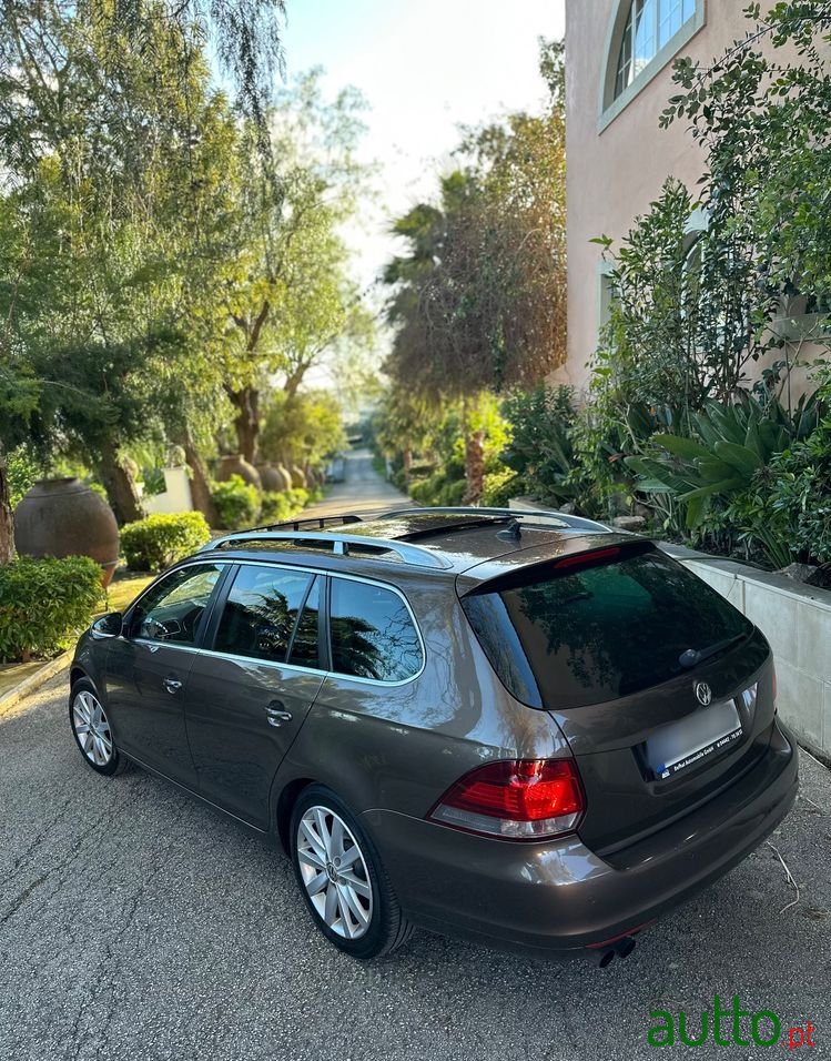 2012' Volkswagen Golf photo #4