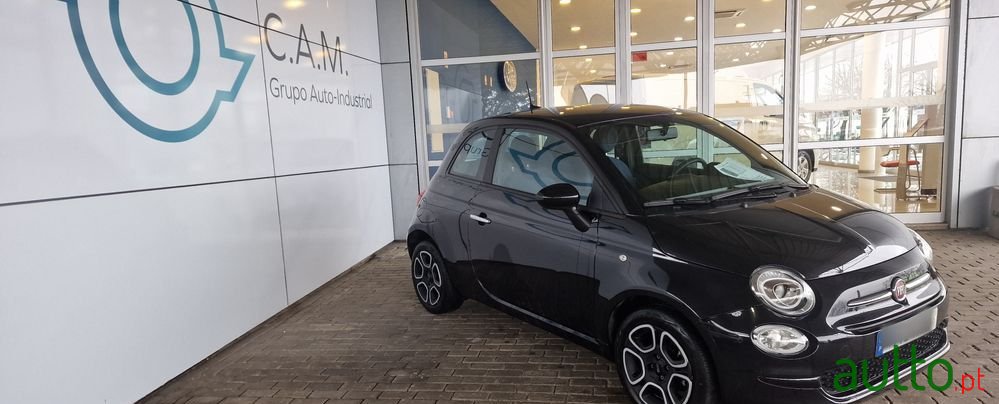 2022' Fiat 500 1.0 Hybrid Club photo #3