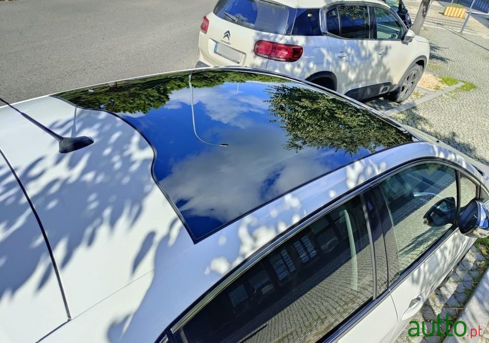 2019' Peugeot 208 photo #3