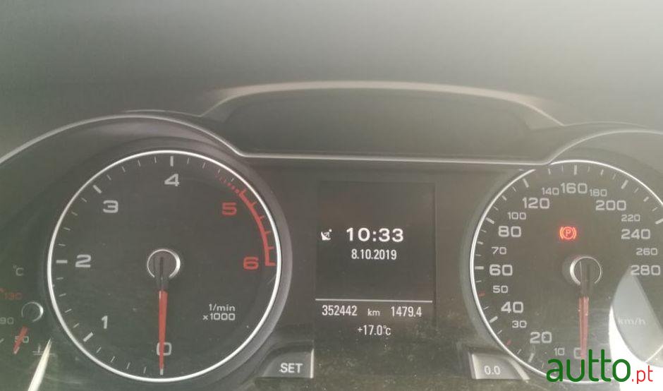 2013' Audi A4 photo #1