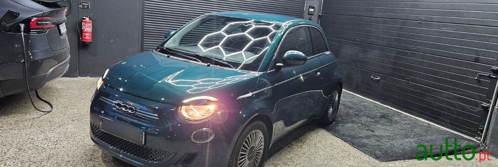 2023' Fiat 500e 42 Kwh Icon photo #4