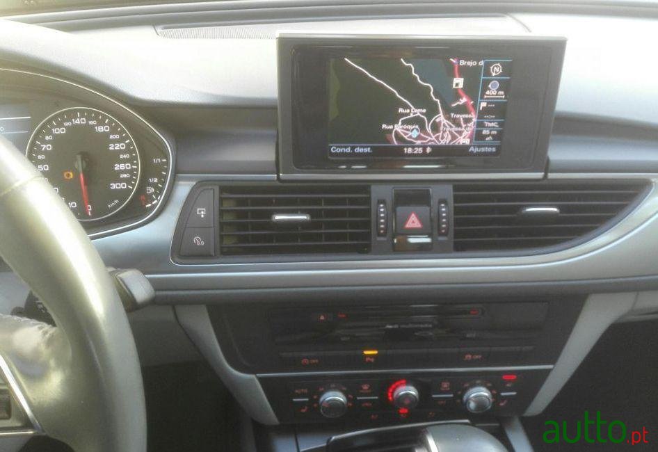 2013' Audi A6 Avant photo #2