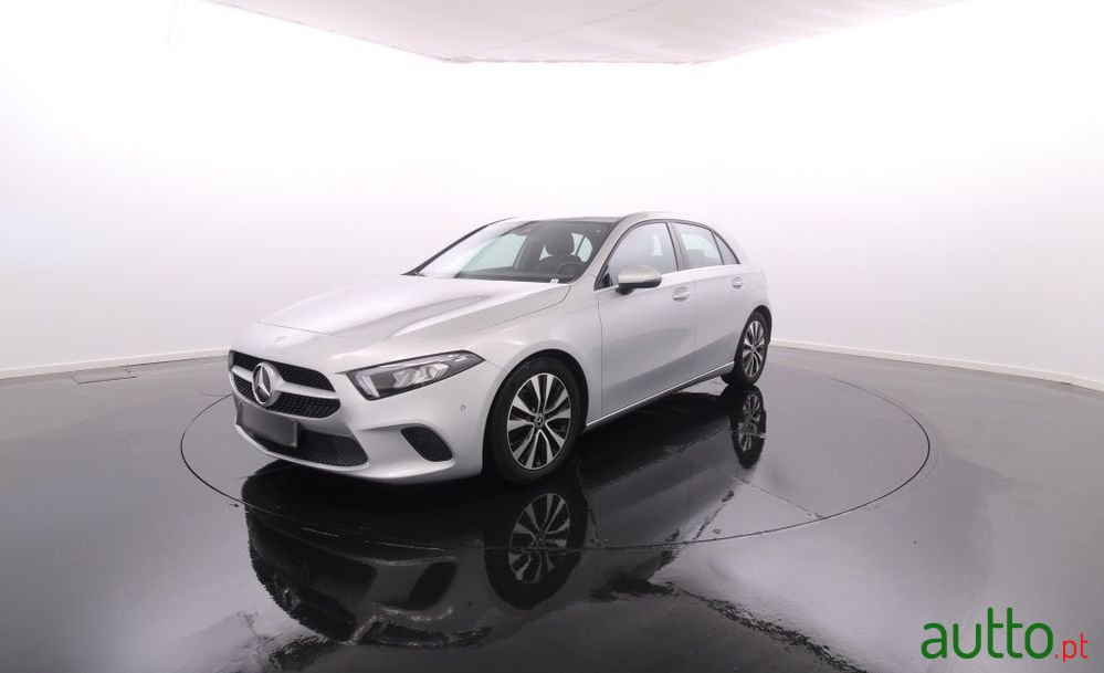 2021' Mercedes-Benz A 160 Style Plus photo #1