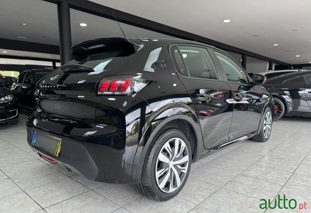 2021' Peugeot e-208 50 Kwh Active photo #4