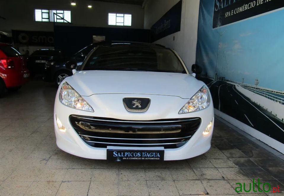 2011' Peugeot RCZ photo #2