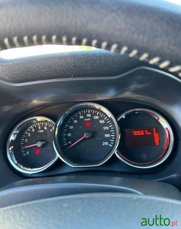 2017' Dacia Duster photo #4