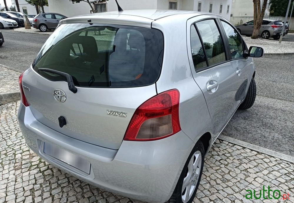 2006' Toyota Yaris photo #6