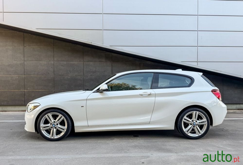 2014' BMW Série 1 D Pack M photo #5