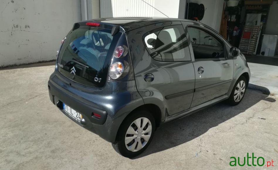 2009' Citroen C1 photo #1