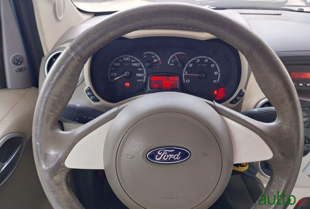 2010' Ford Ka 1.2 Titanium photo #4