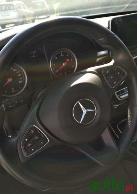 2015' Mercedes-Benz C-180 Bluetec photo #5