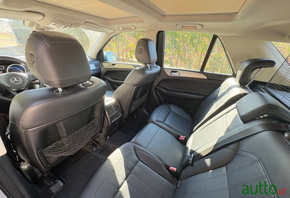 2016' Mercedes-Benz Classe Gle D 4-Matic photo #5