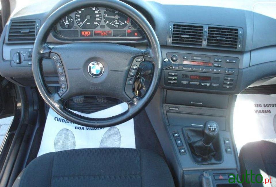 2001' BMW 320 D photo #1