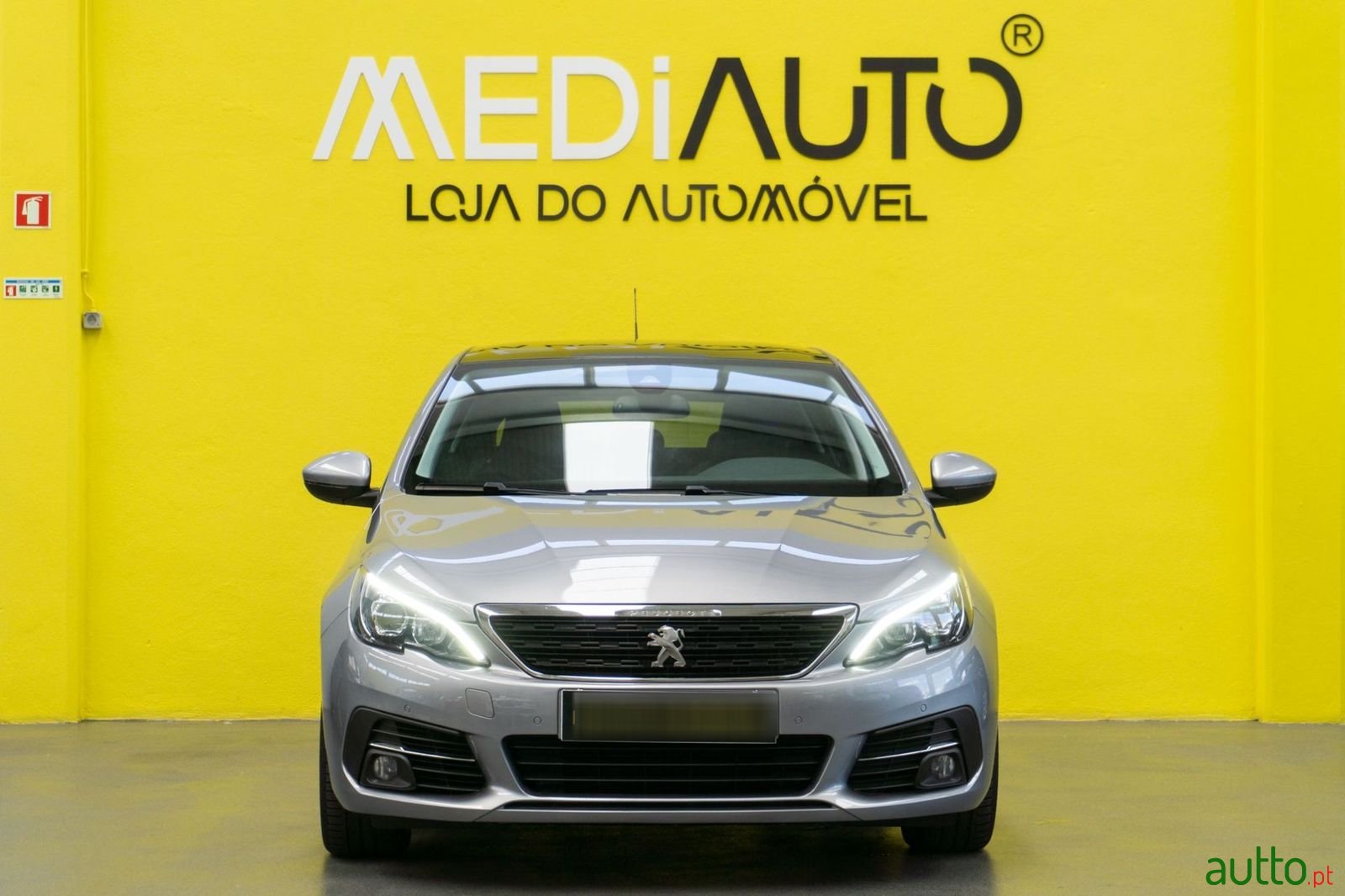 2018' Peugeot 308 photo #3