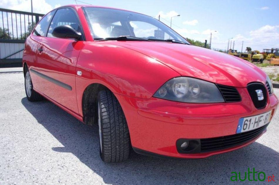 2002' SEAT Ibiza 1.9 Tdi Signo photo #1