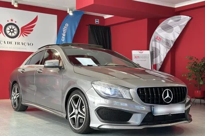 2013' Mercedes-Benz Classe Cla